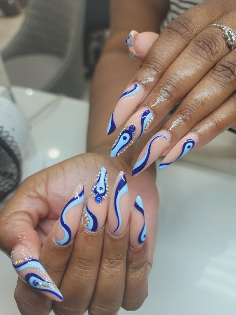 Sky Nails & Spa nail photo 8